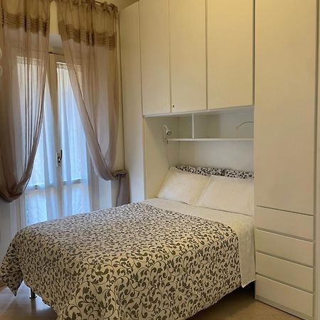 Downtown Apartment Milan Bagian luar foto