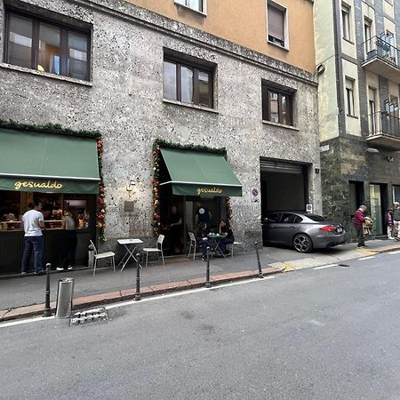 Downtown Apartment Milan Bagian luar foto