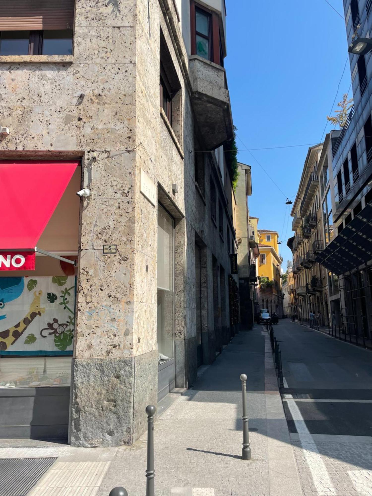 Downtown Apartment Milan Bagian luar foto